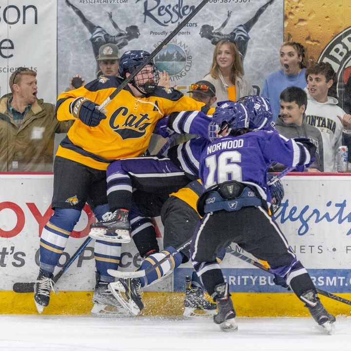 Probably shouldn’t go in the corner against @cadestreet7