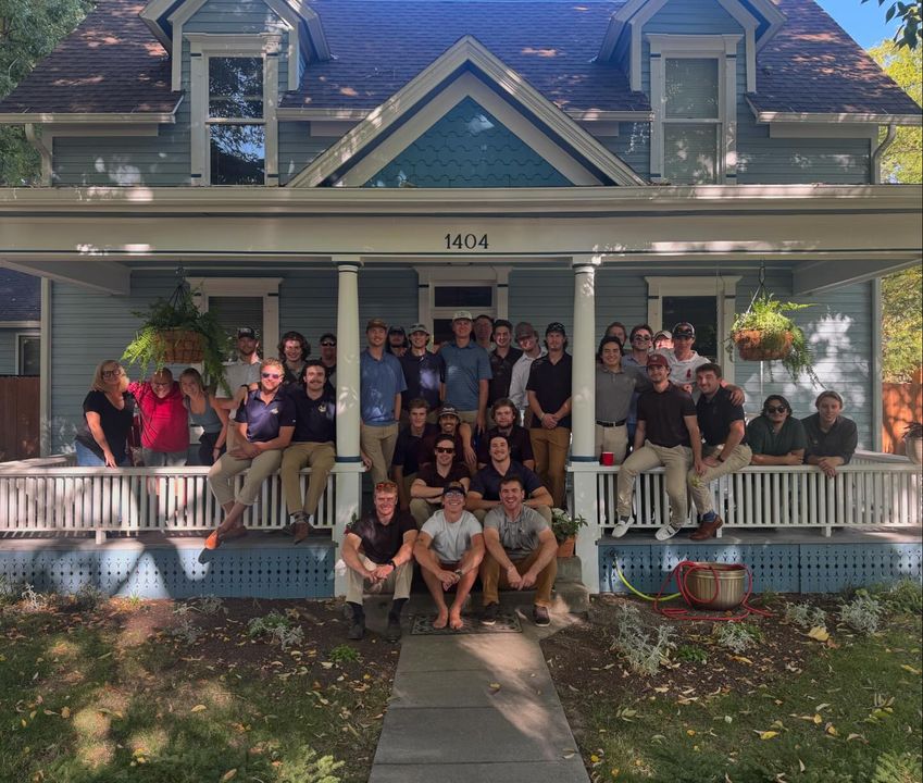 Thank you to @orion_j_herman & his family for having us this afternoon for our pregame meal! #GoCats