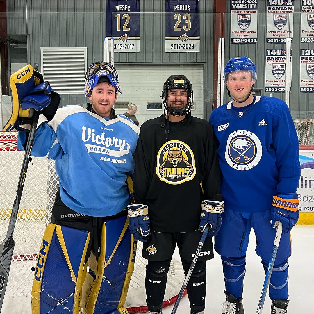 Sam Lafferty of the @buffalosabres took the ice for a few practice reps with Bobcats @jorgeyj_ & @stevenirick49. Check out Sam’s hoodie!